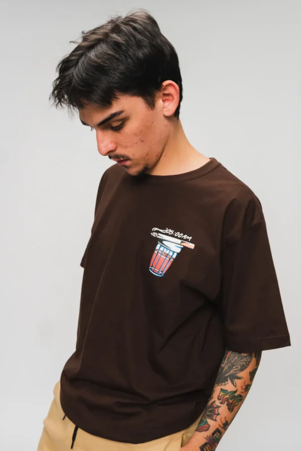 CAMISETA NARINA CAFEZIN NARINA SKATE